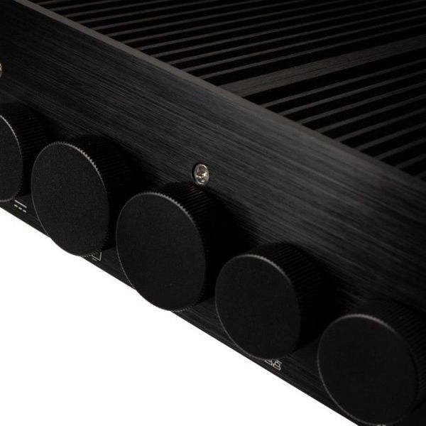 Akasa Pascal PX Κουτί Υπολογιστή IP65 - Αδιάβροχο & Ανθεκτικό στη Σκόνη (A-NUC56-M1B)