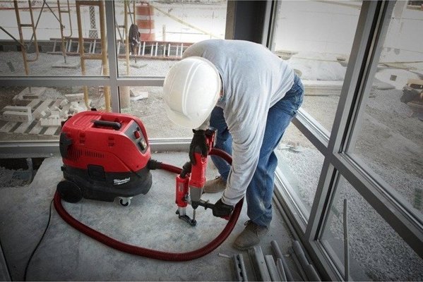 Milwaukee Επαγγελματική ηλεκτρική σκούπα MILWAUKEE.VACUUM CLEANER AS-30LAC 1200W 30L 250mBar CLASS L