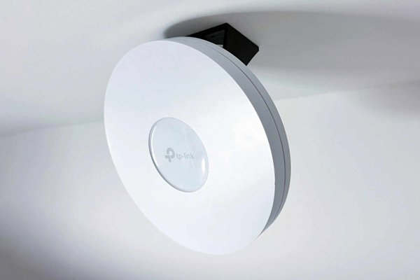 OEM TP-Link D-EAP6X-UNI Držák/stojan pro EAP610,EAP613,EAP650,EAP653,EAP670,EAP660HD,EAP620HD, šedý