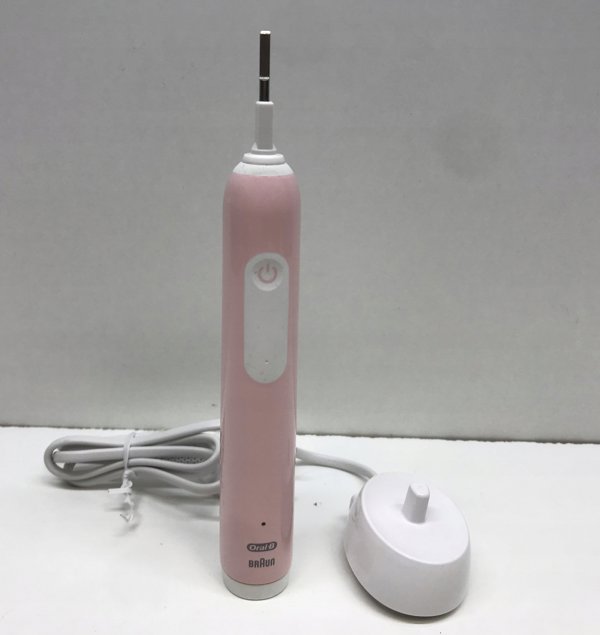 Oral-B Pro Series 1 electric toothbrush, pink