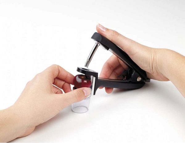 Oxo Drylownica do wisni i oliwek Good Grips