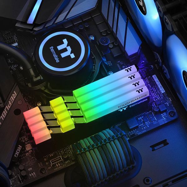 Μνήμη Thermaltake Toughram RGB, DDR4, 16 GB, 4400MHz, CL19 (R009D408GX2-4400C19A)