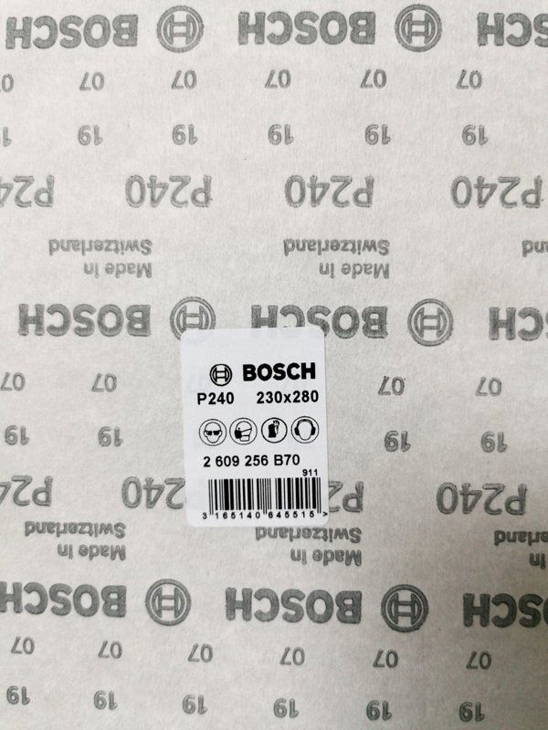 PAPIER SCIERNY 50PC 230X280, G240