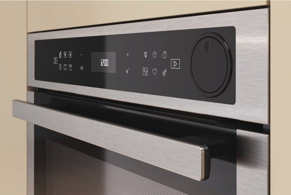 Piekarnik Whirlpool Oven AKZ9S 8271 IX 73 L Electric Hydrolytic/Pyrolysis Electronic Steam function Height 59.5 cm Width 59.5 cm Black