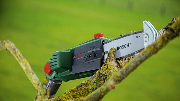 Bosch UniversalChainPole 18 Τηλεσκοπικό Αλυσοπρίονο Μπαταρίας 18V, Λάμα 20cm, 06008B3100