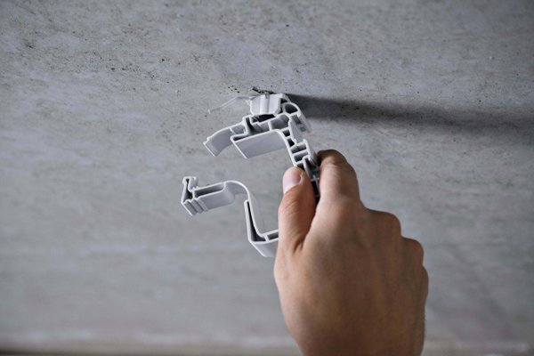 Plastic Cable Holder PRO EPH-20