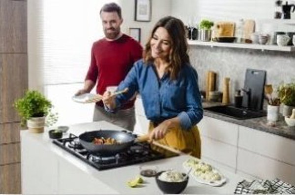 Εστία Αερίου Amica PGCD6111ApFB 60cm με 4 Εστίες, Μαύρο Κρύσταλλο