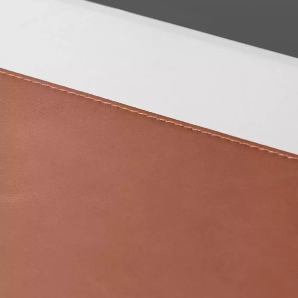 Spigen LD302 Desk Mat - Υψηλής Ποιότητας Επιφάνεια Γραφείου - Καφέ