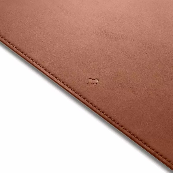 Spigen LD302 Desk Mat - Υψηλής Ποιότητας Επιφάνεια Γραφείου - Καφέ