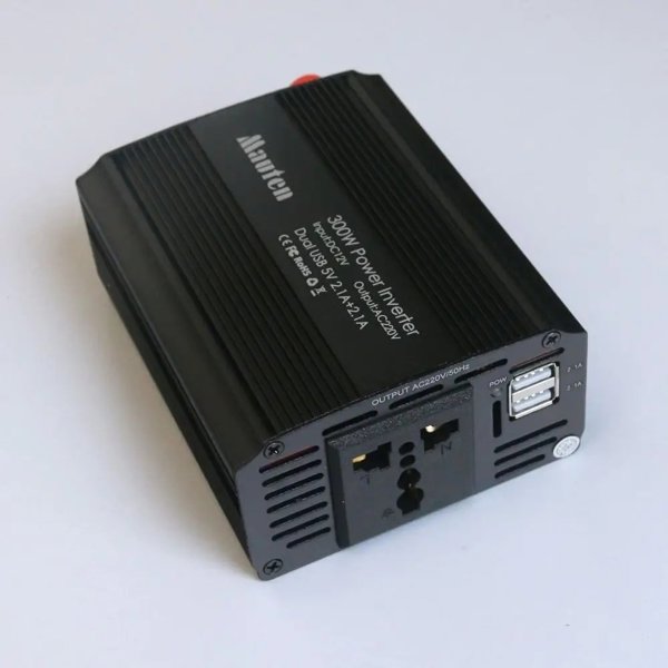 Przetwornica EuroCase EUROCASE měnič napětí DC/AC 12V/230V, 300W, USB