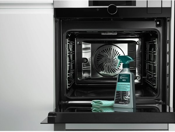Prškiamas valiklis orkaitėms bei mikrobangų krosnelėms Electrolux Oven and Micro Care, M3OCS301