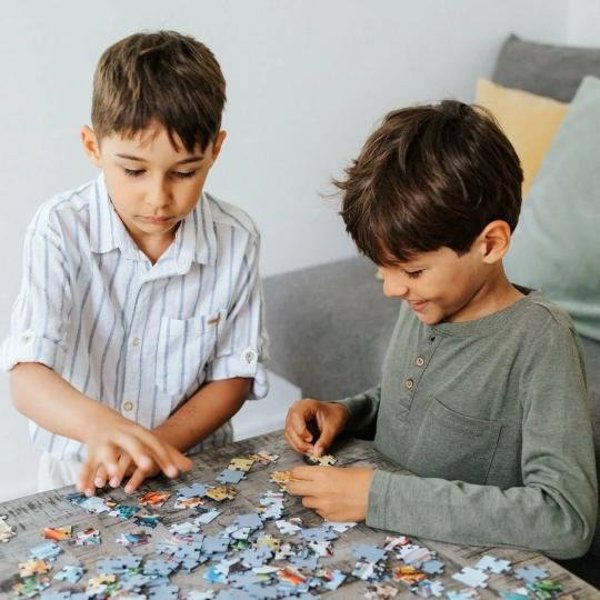Παζλ 100 τεμαχίων UFT Gondus σε ρακέτα