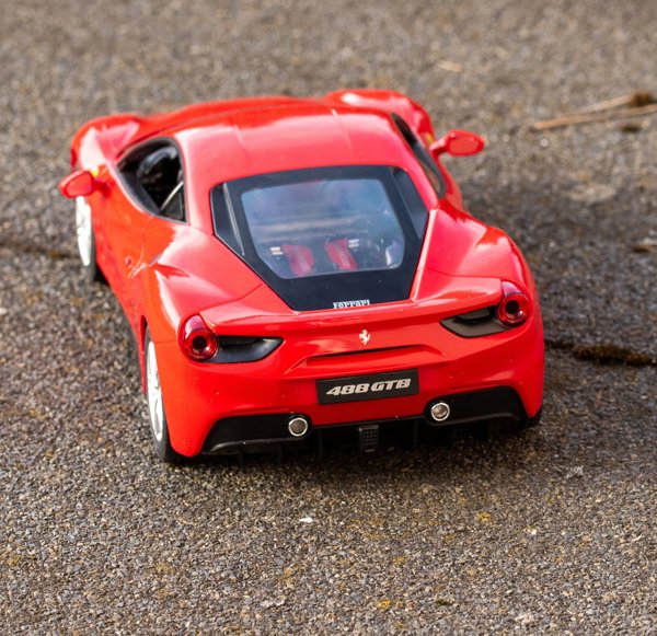 Rastar Ferrari 488 GTB R/C 1:14 με VR γυαλιά