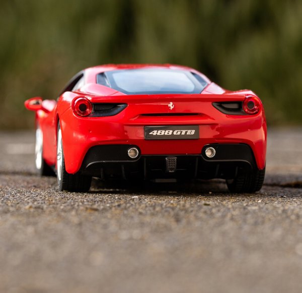 Rastar Ferrari 488 GTB R/C 1:14 με VR γυαλιά
