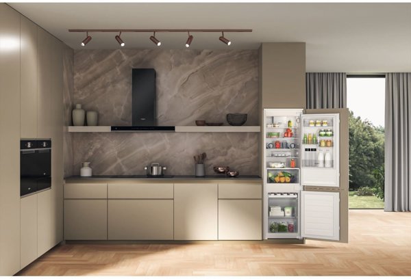 REFRIGERATOR BI WHC18D011B1 WHP
