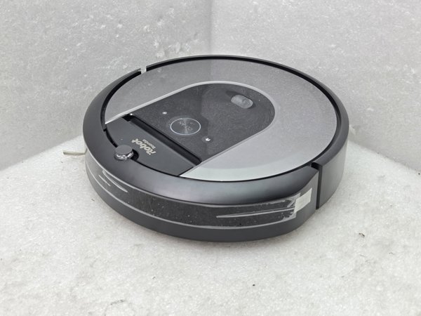 Robot sprzątający iRobot Robot sprzątający iRobot Roomba i7+ Czarny [outlet]