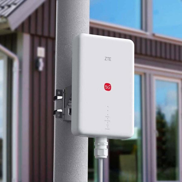 Εξωτερικός router ZTE G51F με modem 5G NSA/SA LTE Cat.19 +13dBi ODU λευκό
