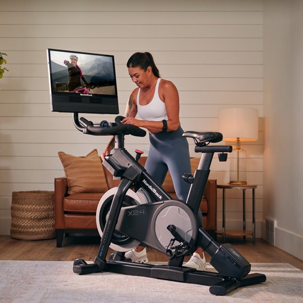 Rower spinningowy NordicTrack X24 z wyswietlaczem