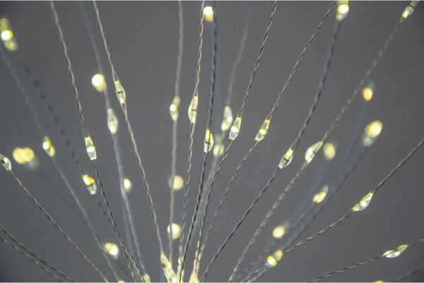 Saska Garden Ηλιακός Λαμπτήρας Κήπου Πικραλίδα 90 LED, Ανοξείδωτο Ατσάλι, Αδιάβροχο Φωτιστικό με Αισθητήρα Φωτός