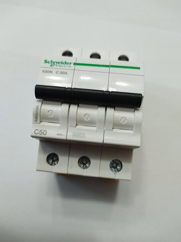 Αυτόματος Διακόπτης Υπερέντασης Schneider Electric K60N-C50-3, 3P, C, 50A, 6kA, A9K02350