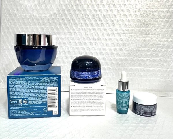 Set Biotherm: Blue Pro-Retinol, Multi Correcting, Cream, For Face, 50 ml + Life Plankton Elixir, Regenerating, Day & Night, Serum, For Face, 7 ml + Blue Therapy, Anti-Aging, Night, Cream, For Face, 15 ml + Blue Therapy, Anti-Ageing, Eye Cream, 15 ml