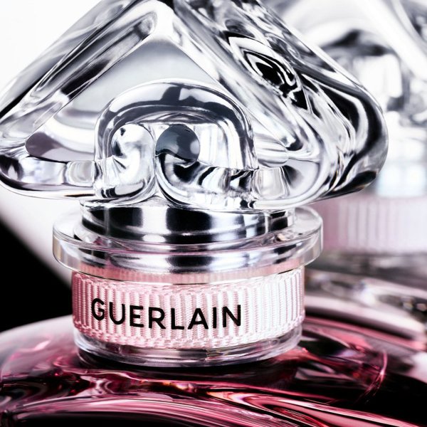 Set Guerlain: La Petite Robe Noire Intense, Eau De Parfum, For Women, 50 ml + La Petite Robe Noire Intense, Eau De Parfum, For Women, 5 ml + La Petite Robe Noire Intense, Hydrating, Body Lotion, 75 ml For Women