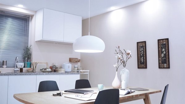 Signify Philips LED classic Lampe 40W E27 Warmweiß 470lm matt 2er P