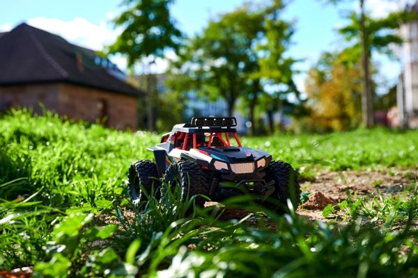 Simba RC Badland Explorer RTR 32cm 110-7005