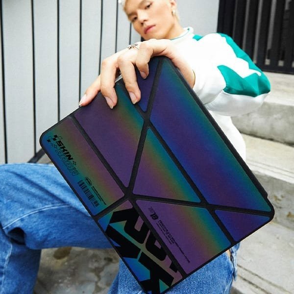 Skinarma Θήκη Kira Kobai για iPad Pro 11" (M4), Ολόγραμμα