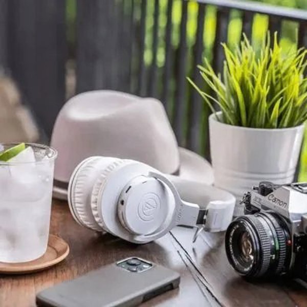 Ακουστικά Audio Technica ATH-M20XBTWH λευκά, USB-C, υποδοχή 3.5 mm