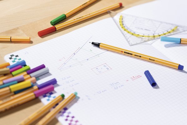 Stabilo Point 88 Fineliner Στυλό, Σετ 50 Τεμαχίων, Πολύχρωμα, Εξαγωνικό Σχήμα