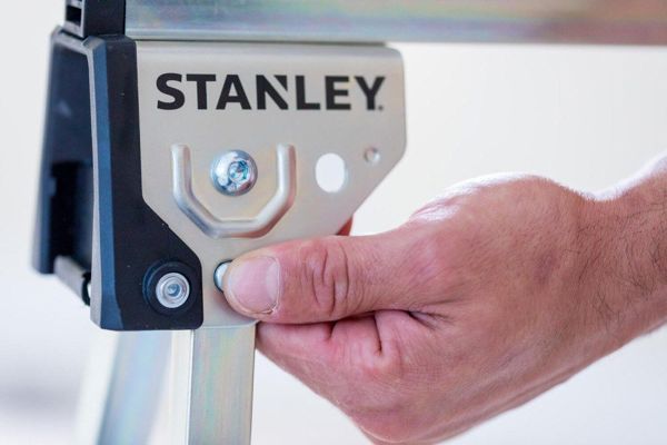 Stanley Μεταλλικά Τρίποδα Εργασίας Αναδιπλούμενα, 340kg, 2τμχ