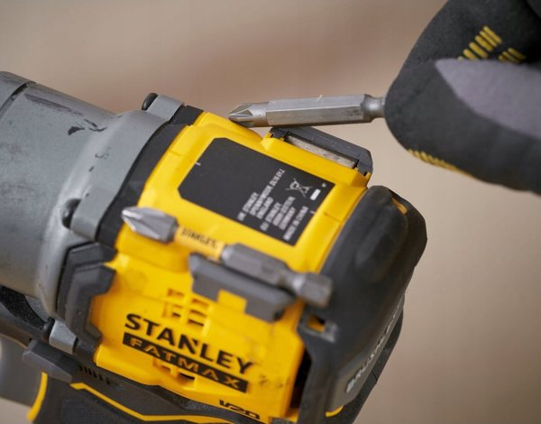 Stanley Παλμικό Κατσαβίδι 18V V20 SFMCF830D2K-QW Brushless 190Nm με 2 Μπαταρίες & Βαλιτσάκι