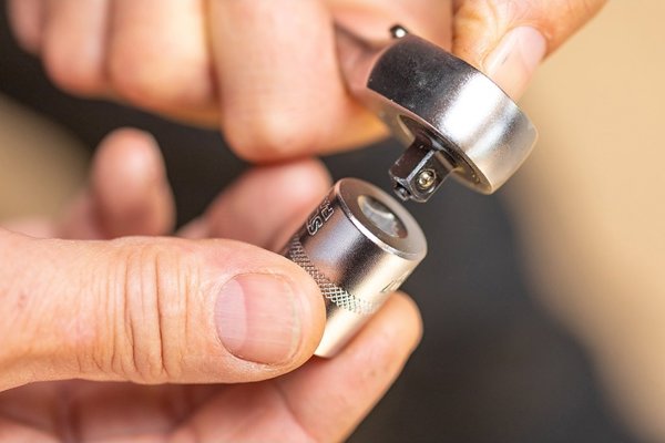 Σετ καρυδάκια 1/4" 42 τεμ+γρζ+ακς.42 τεμ