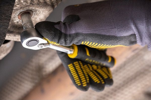 Σετ καρυδάκια 1/4" 42 τεμ+γρζ+ακς.42 τεμ
