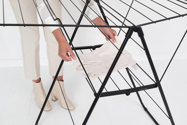 Απλώστρα Ρούχων Brabantia HangOn 403460 Πτυσσόμενη 20m