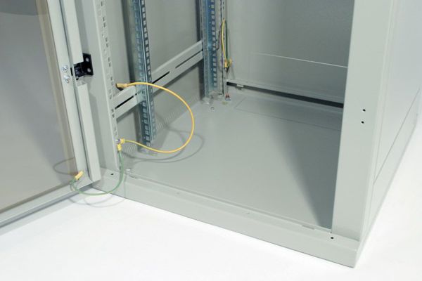 Szafa Triton stojaca 19" 18U (RMA-18-A66-CAX-A1)