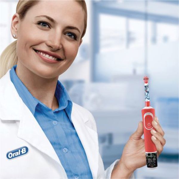 Szczoteczka Oral-B Vitality Kids D100 Star Wars Czerwona