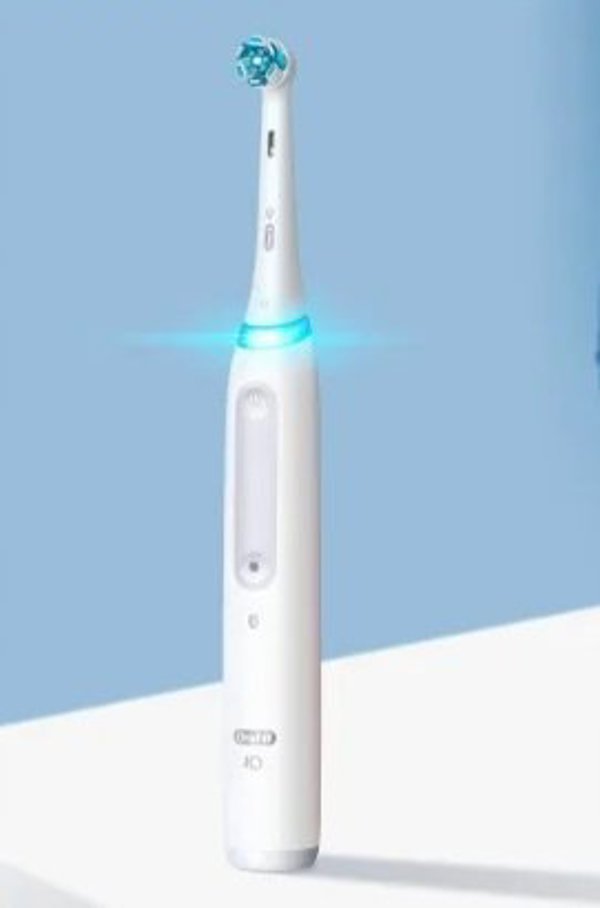 Oral-B Ηλεκτρική Οδοντόβουρτσα iO Series 4 Λευκή