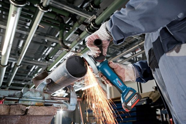 Γωνιακός τροχός BOSCH Bosch ασύρματος γωνιακός τροχός GWS 18V-10 P Professional solo, 125mm (μπλε/μαύρο, χωρίς μπαταρία και φορτιστή)