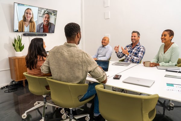 Poly Studio X52 All-in-One Video Bar - Σύστημα Τηλεδιάσκεψης 4K για Συνεδριακούς Χώρους