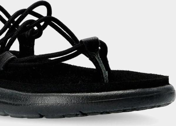 Teva Γυναικεία σανδάλια Voya Infinity μαύρα νούμερο 37
