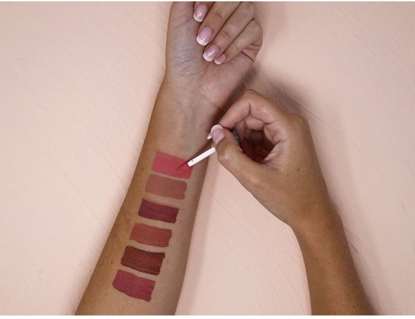 THE BALM_Meet Matte Hughes Mini κραγιόν 6x1,2ml 14012292 681619820564