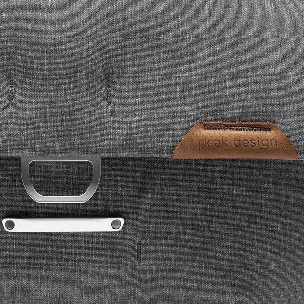 Τσάντα Peak Design Φωτογραφική τσάντα Peak Design Everyday Messenger 13L - Γκρι - EDLv2