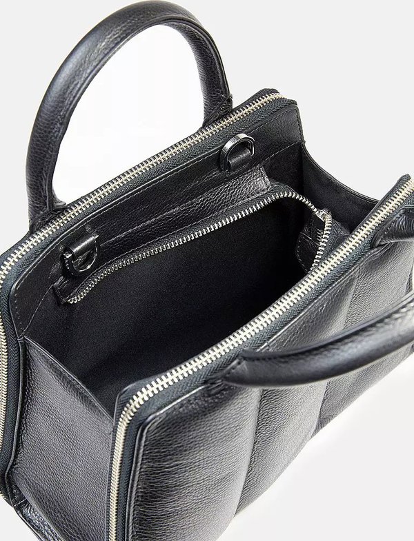 Trapeze Handbag Padded | Black | Size: One size