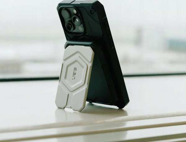 UAG UAG Magnetic Wallet - portfel i podstawka, kompatybilny z MagSafe (black/titanium)