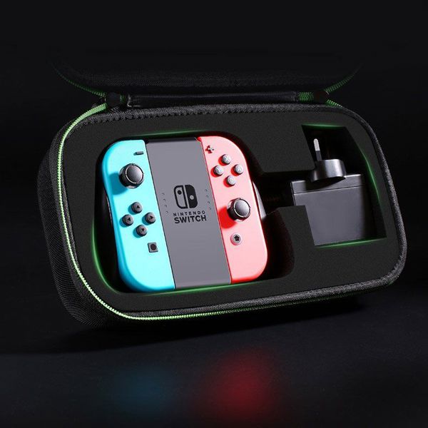 Ugreen Θήκη Μεταφοράς για Nintendo Switch, Σκληρή Θήκη Ταξιδιού για Κονσόλα και Αξεσουάρ, 26.5 x 10 x 13.5 cm (50275)