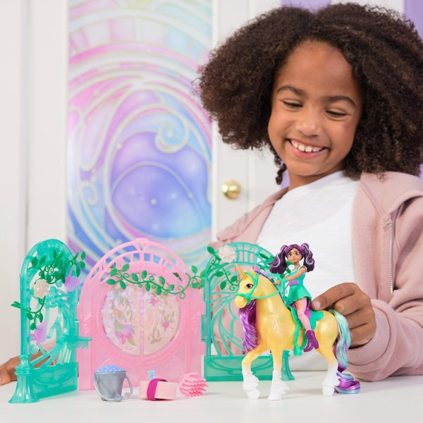 Ακαδημία Μονόκερων Ava & Leaf Stall Playset