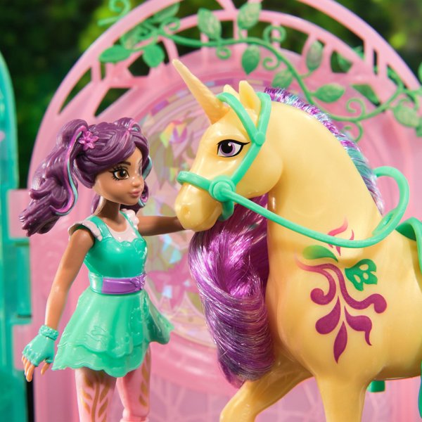 Ακαδημία Μονόκερων Ava & Leaf Stall Playset