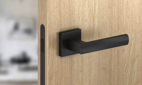 UN KLAMKA EUFORIA/IBIZA KWADRAT ZAOKRÄGLONY CZARNA